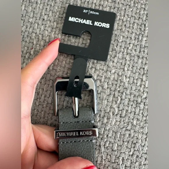 Michael Kors Pebbled Leather Belt Gray Gunmetal Buckle Size 32 - Picture 5 of 8